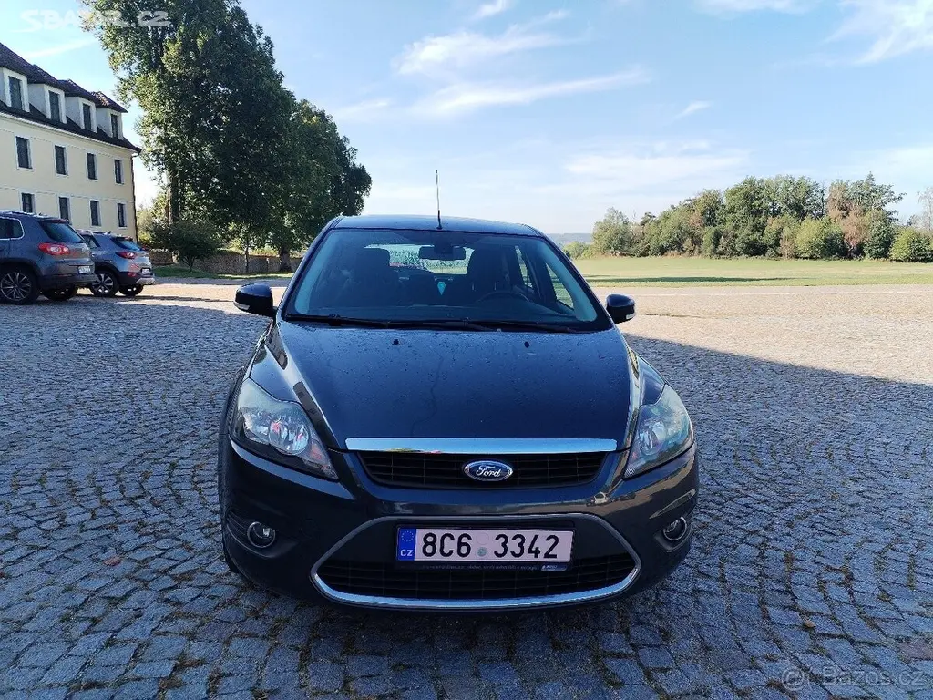 Ford Focus 1,8 BENZÍN 92 kW ROK 2010